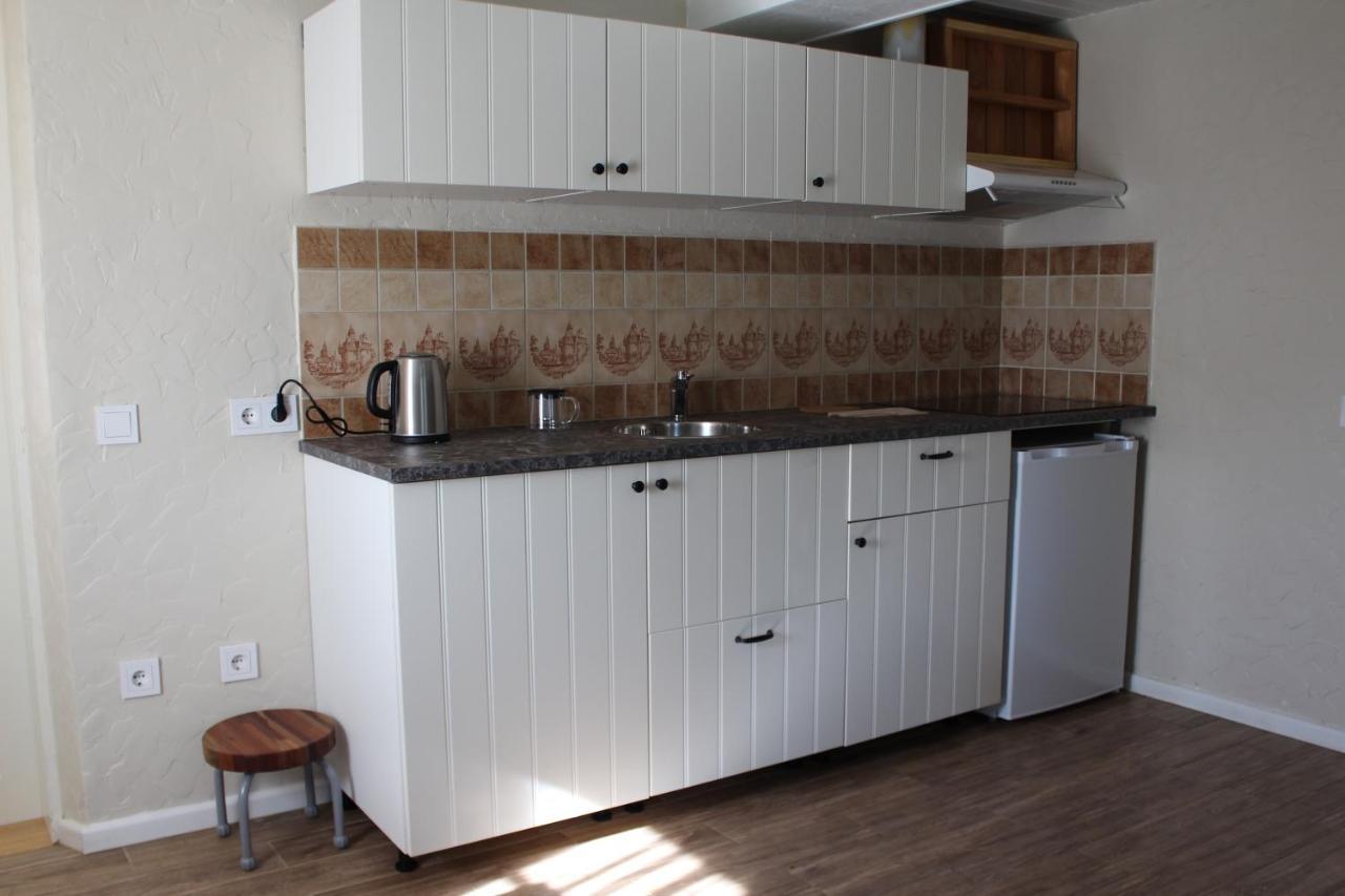 דירות רוסנה Mono House מראה חיצוני תמונה