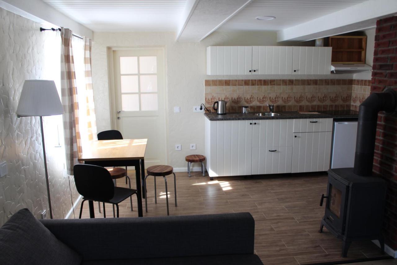 דירות רוסנה Mono House מראה חיצוני תמונה