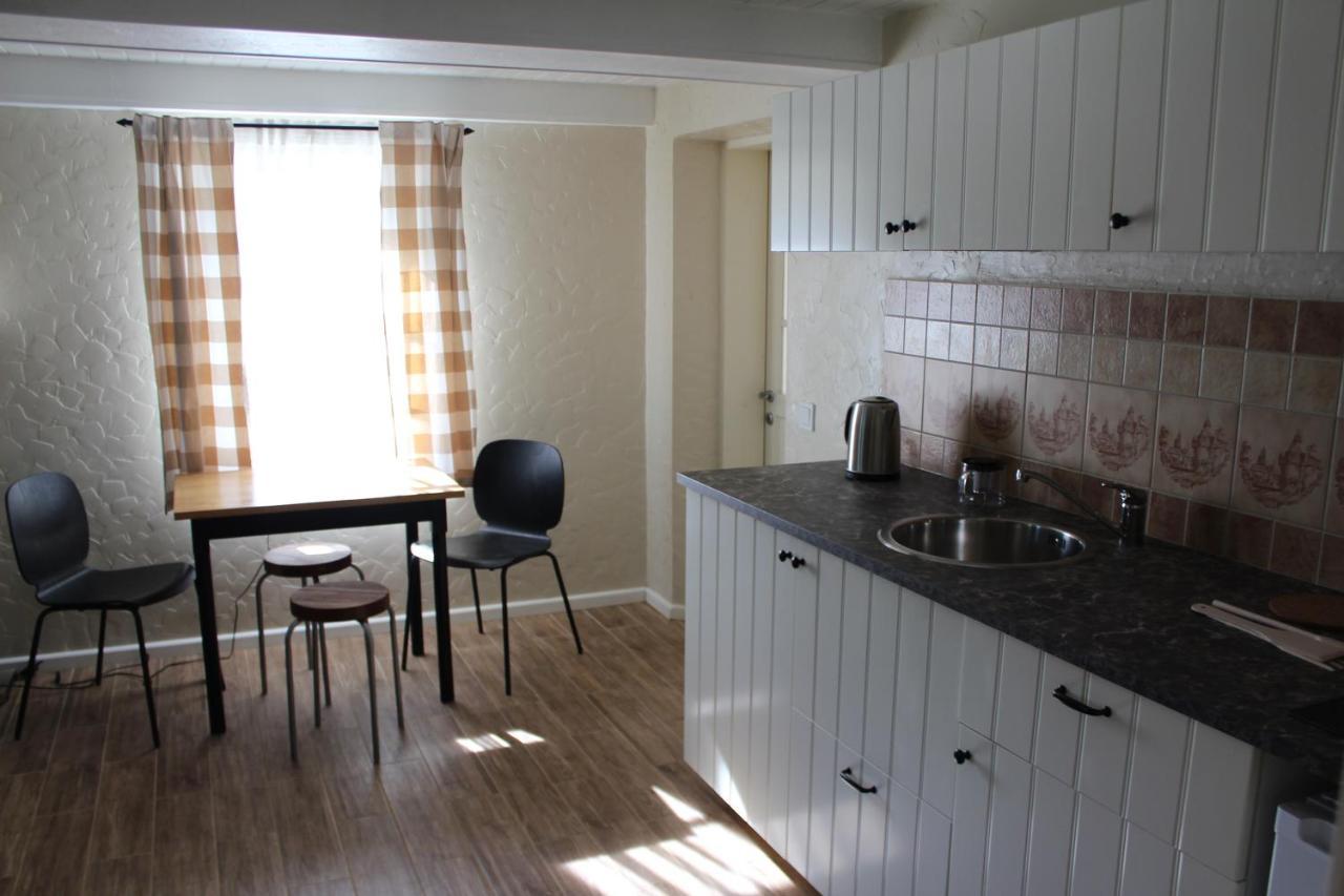 דירות רוסנה Mono House מראה חיצוני תמונה