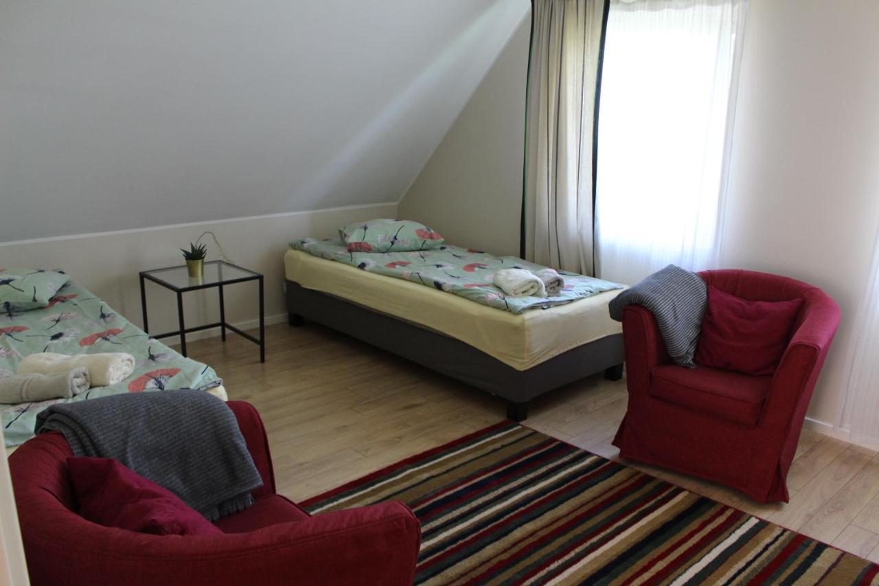 דירות רוסנה Mono House מראה חיצוני תמונה
