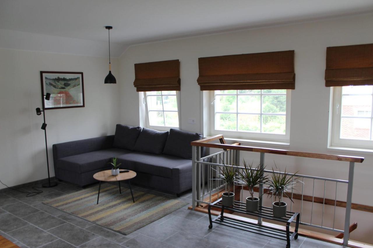 דירות רוסנה Mono House מראה חיצוני תמונה